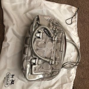 Coach medium size bag never used no tags